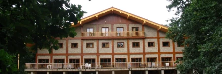 Albergue Juvenil Espinosa de los Monteros