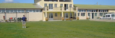 Albergue Santiago Apostol Puente La Reina