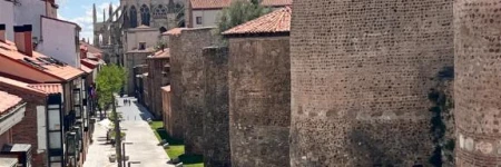 Apartamento La Muralla-leonapartamentos