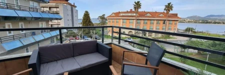 Baiona, primera línea de Playa Ladeira, terraza