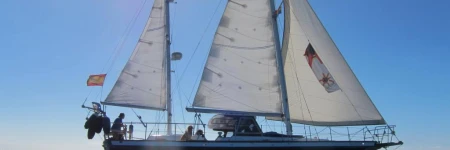 Barco-Hotel Vientos del Sur