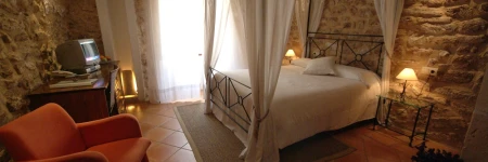 Can Simo Petit Hotel