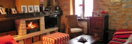 Casa Rural " LA PARRA"