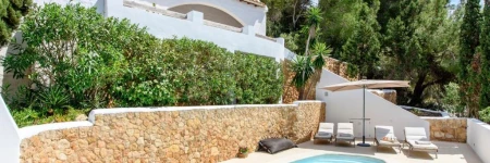 Casa Zita Mar-Ibiza style villa, near the beach of Cala Llonga and with fantastic sunset views