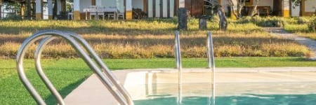 Eco-Lodge en la Reserva Privada Campanarios de Azaba-Proyecto de Conservación