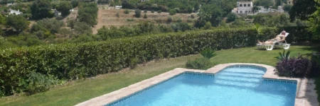 El Corcho con Piscina y Jacuzzi