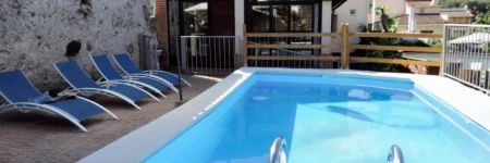 Elegant Villa with Private Pool in Jerte