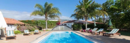Finca El Picacho Apartments in the countryside 2 Km from the beach