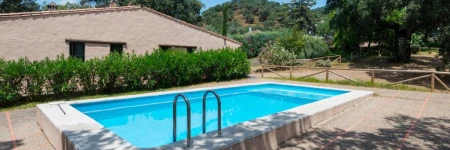 Finca Encina-piscina compartida