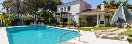 Golden Villa Luxury Pool Retreat & Beach