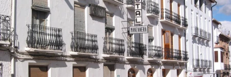 Hostal Manzanera