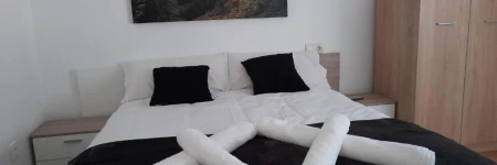 Room in Lodge-Las Quintas de los Mangas Verdes