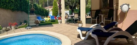 Villa in Pals near Beaches and Old Town