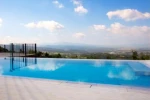 Santa Maria de Corco Villa Sleeps 8 with Pool