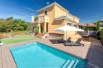 Casa con piscina privada a 5 minutos de Girona