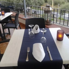 Hostal Restaurant Ondina. Begur. Girona. Terraza