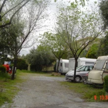 Camping Granada. Peligros. Granada. 2__CALLE_NUESTRA_Y_CASA_FONDO