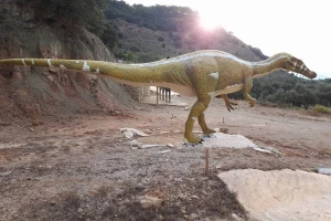 Visita el Yacimiento de Dinosaurios