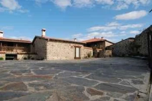 Apartamentos Aira Sacra