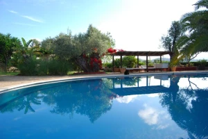 Enlace a la de web Hotel Rural Cas Pla Hotel Rural Cas Pla