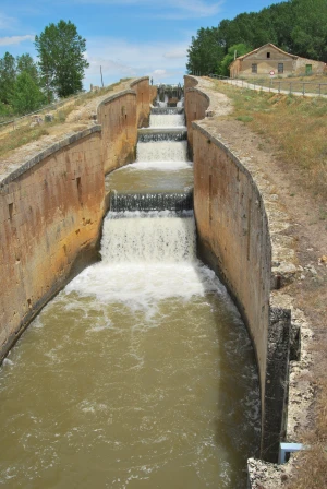 Albergue Canal de Castilla